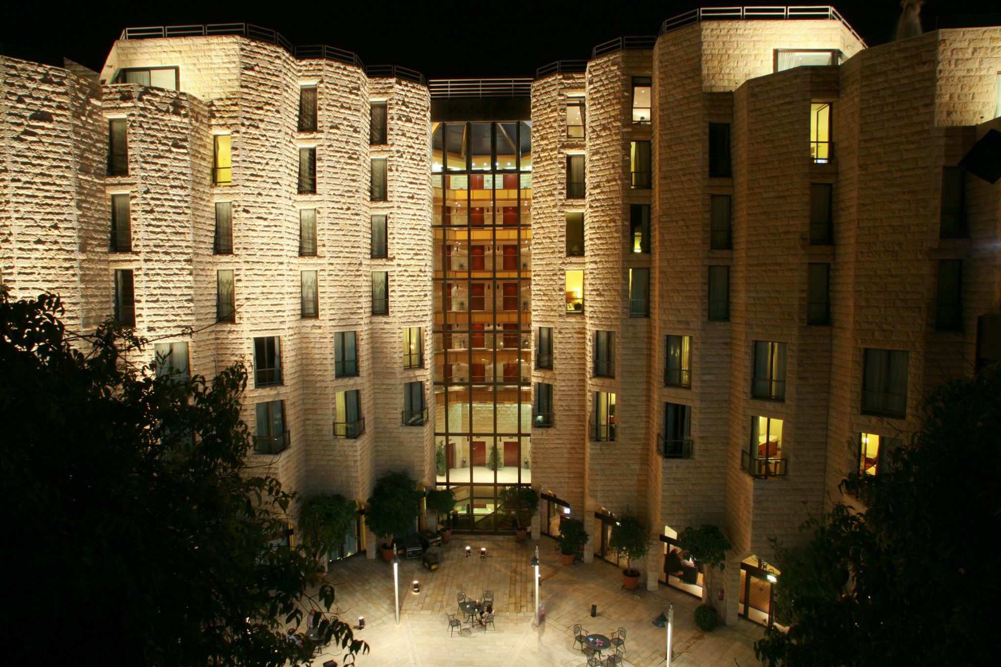מלון ענבל תמונה מויקיפדיה